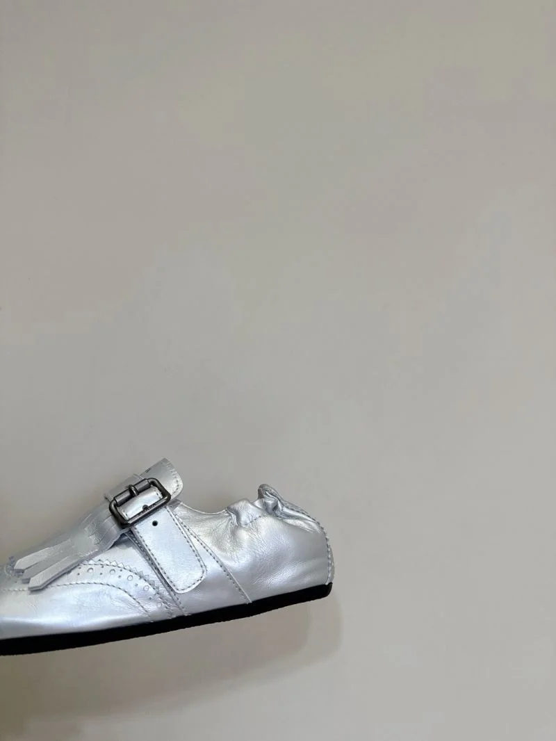 Prada Low Shoes Reliable 34395
