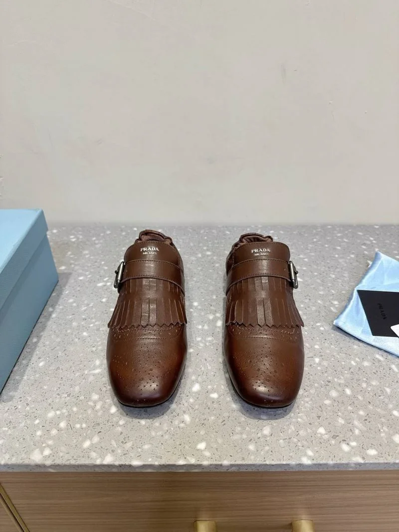 Prada Low Shoes RelaxedFit 34394