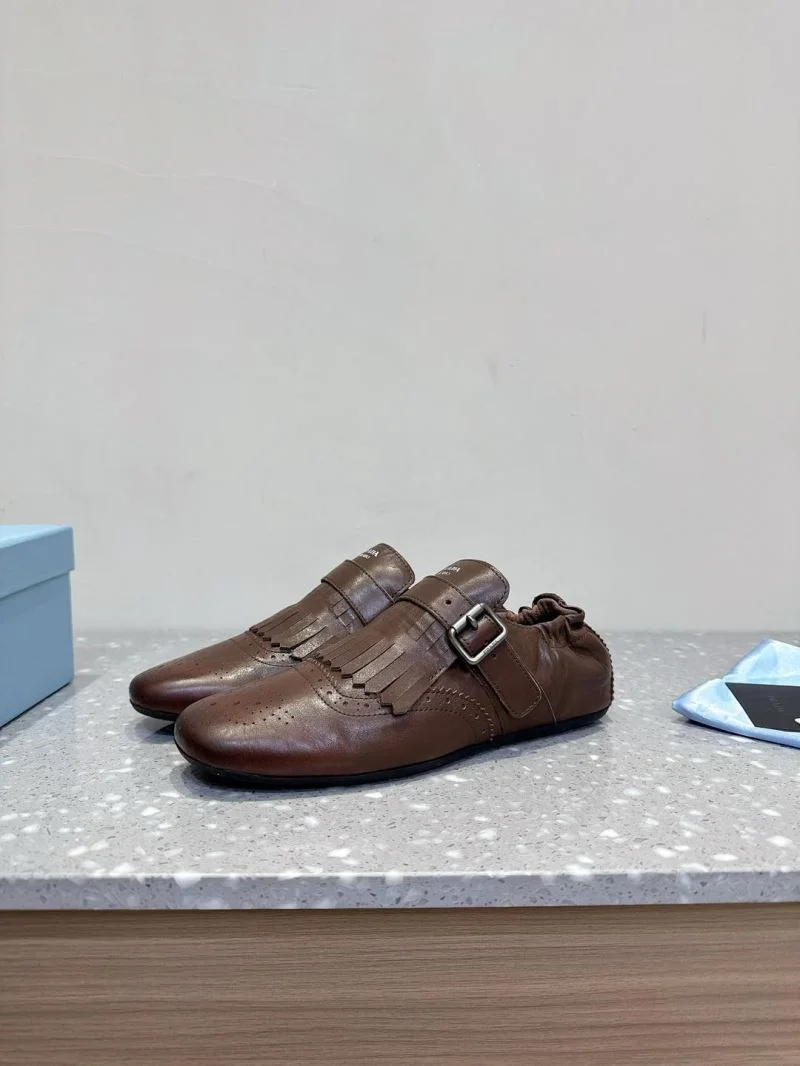 Prada Low Shoes RelaxedFit 34394