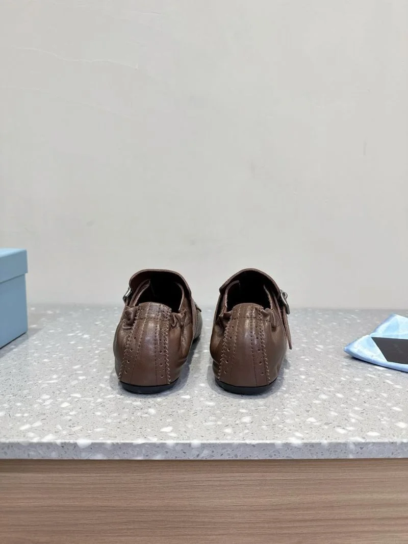 Prada Low Shoes RelaxedFit 34394