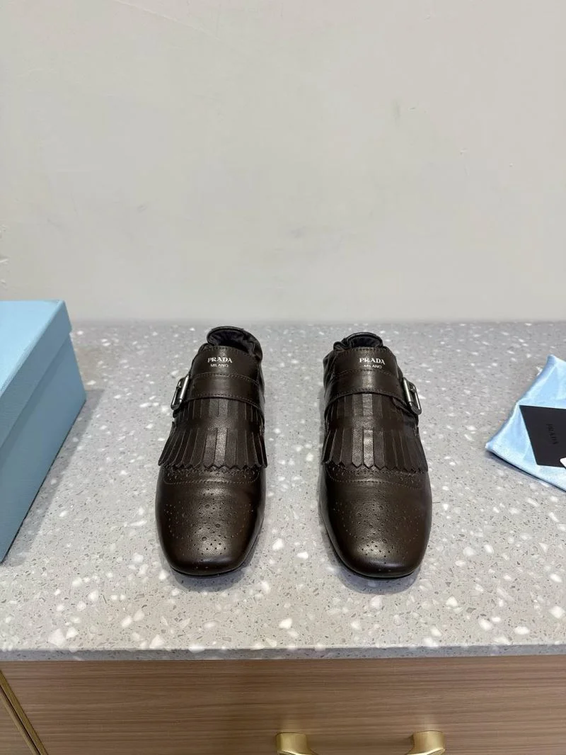 Prada Low Shoes Seasonal 34393