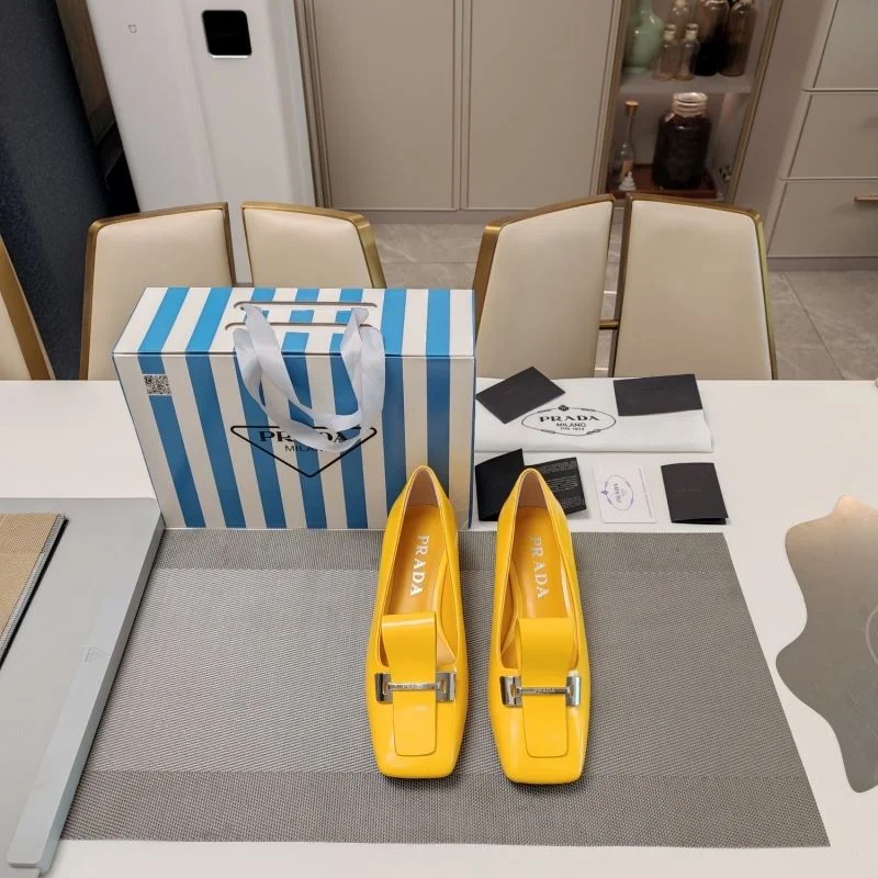 Affordable Prada Low Shoes 34383