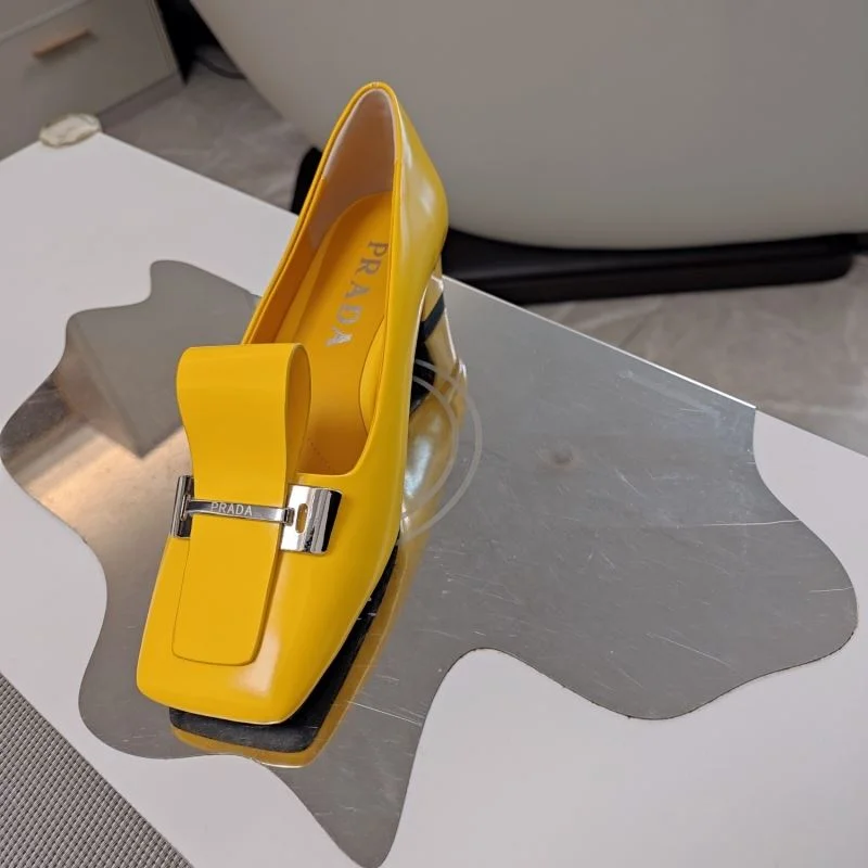 Affordable Prada Low Shoes 34383