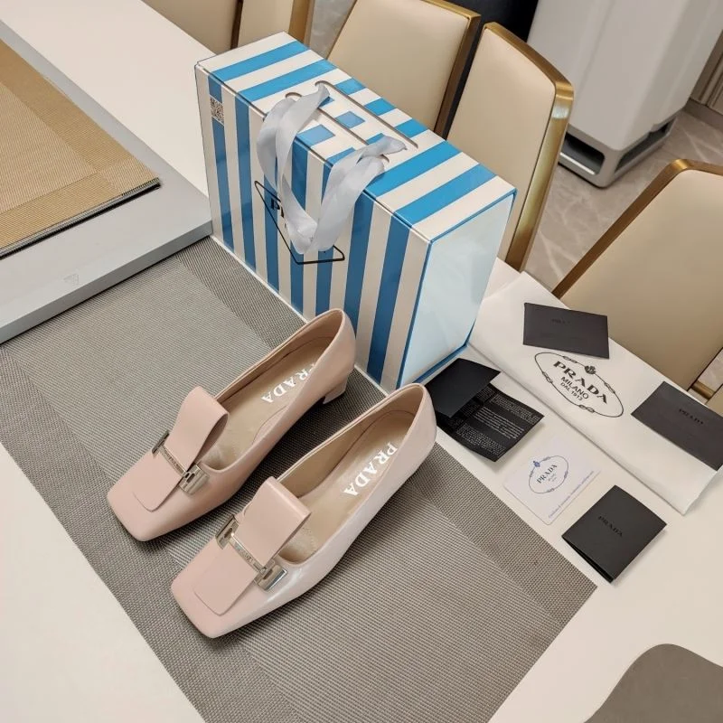 Prada Low Shoes Soft 34370