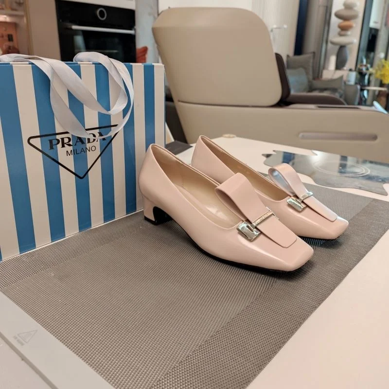 Prada Low Shoes Soft 34370