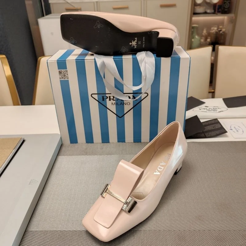 Prada Low Shoes Soft 34370