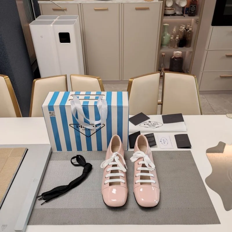 Functional Prada Low Shoes 34365