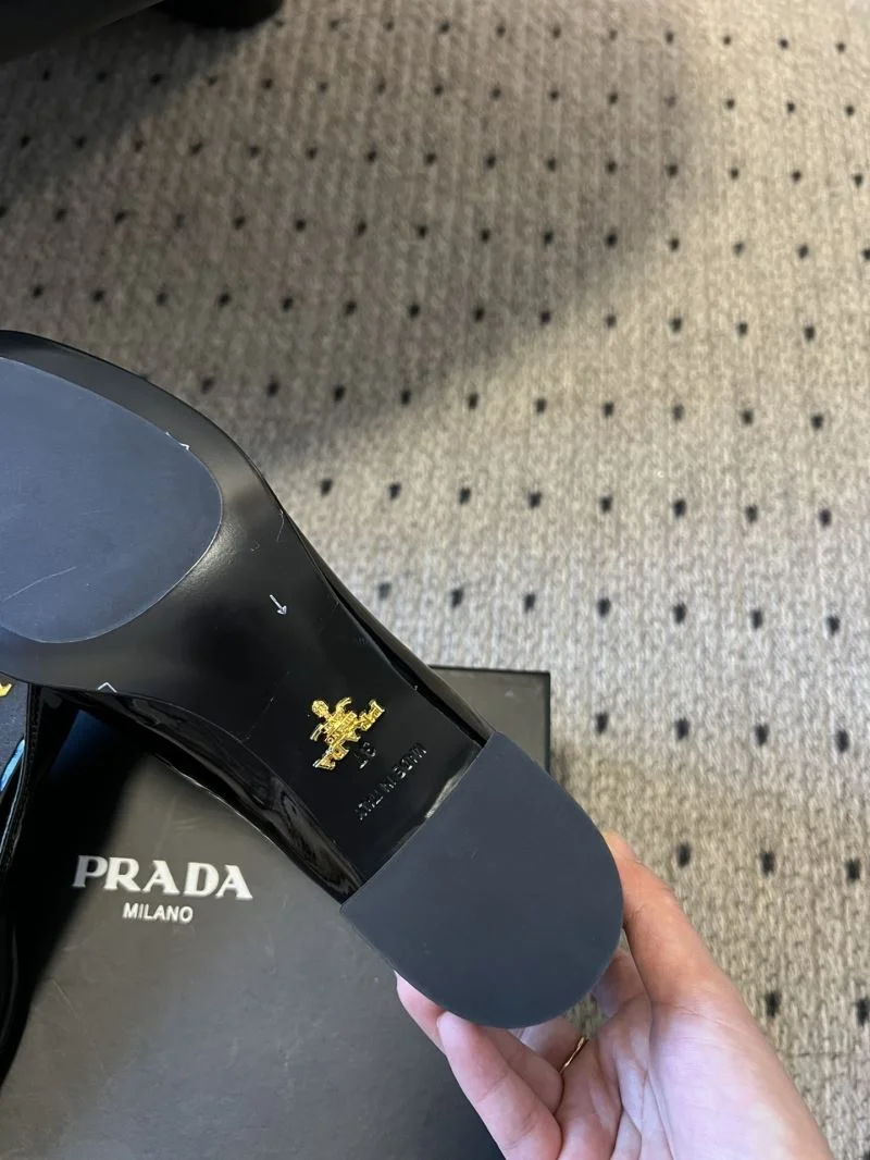 Prada Low Shoes WellDesigned 34372