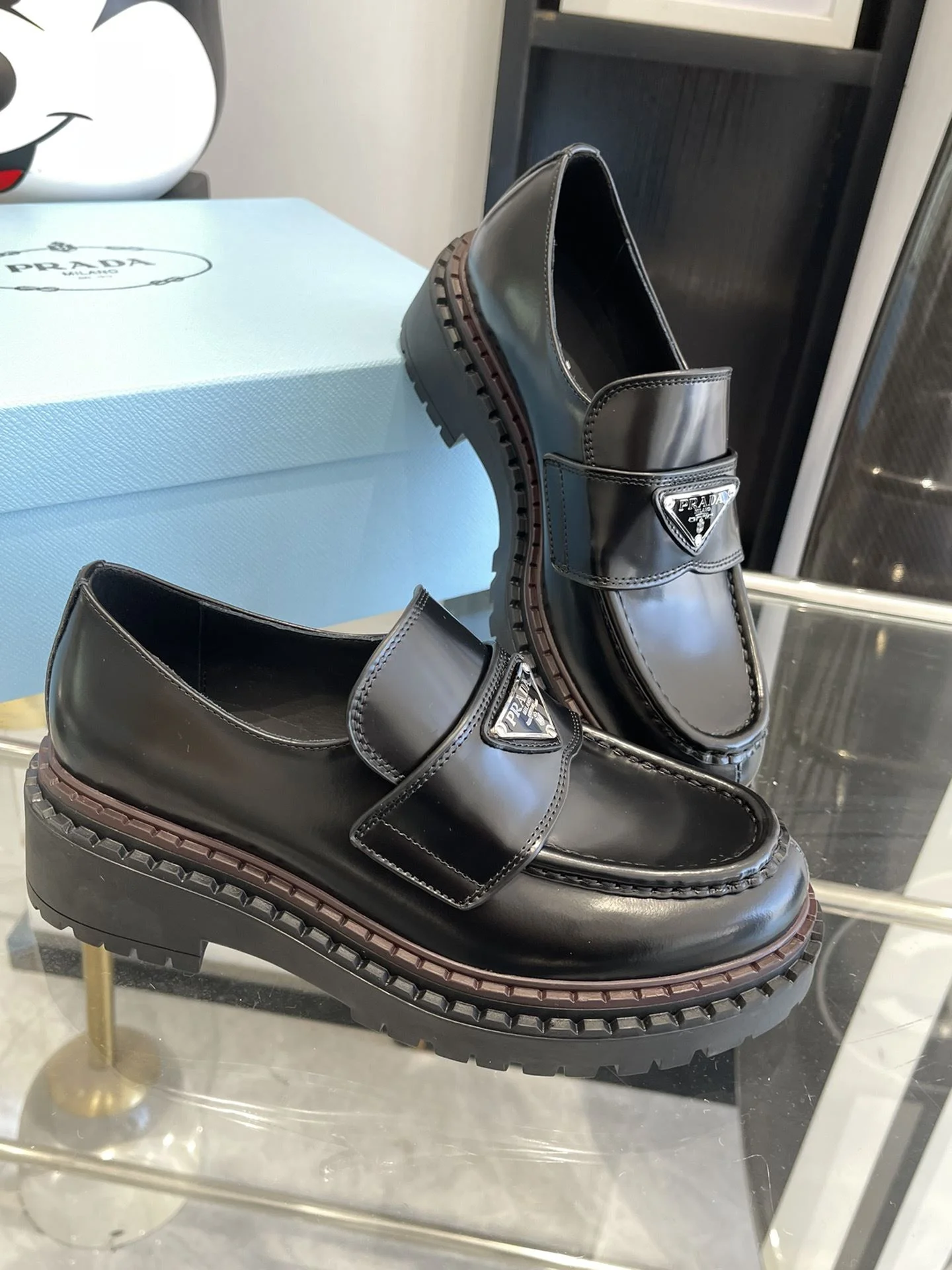 NewStyle Prada Low Shoes 34382