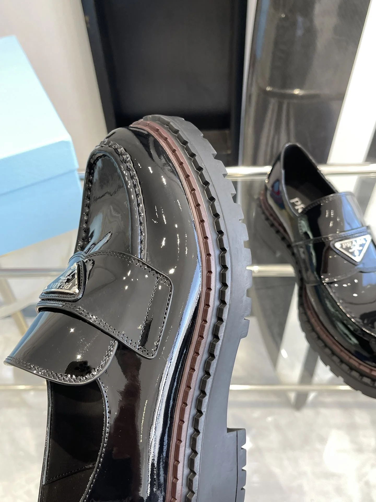 Prada Low Shoes HighQuality 34381