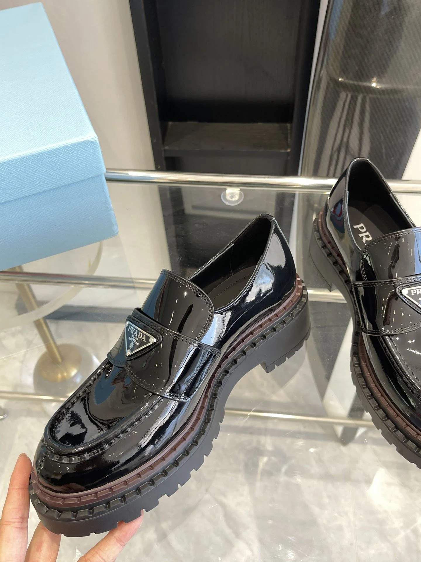 Prada Low Shoes HighQuality 34381