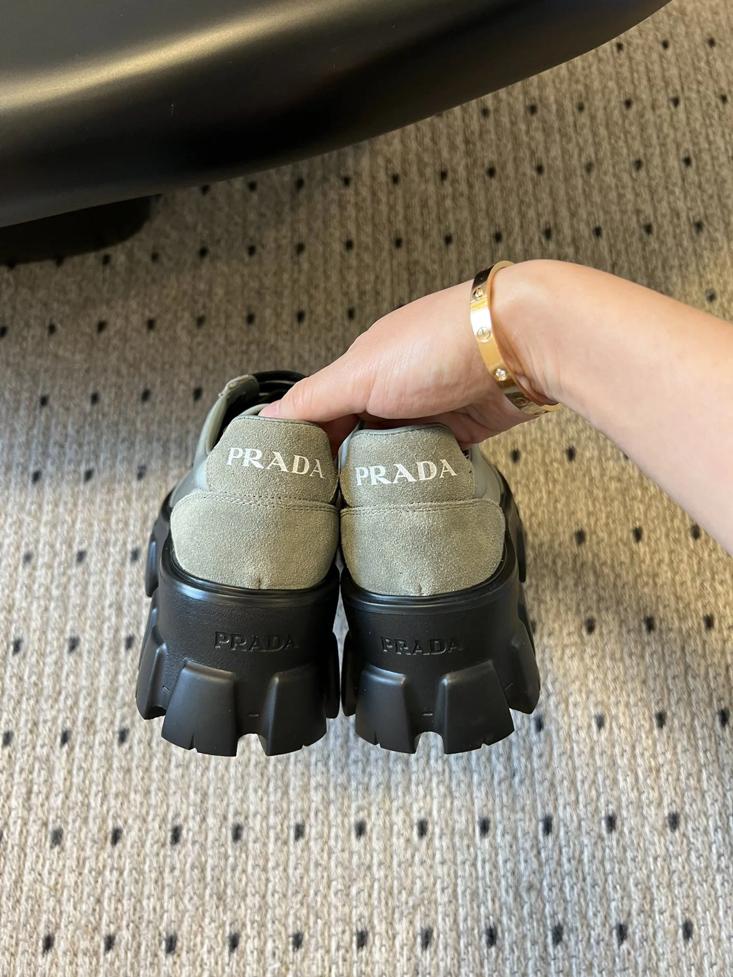Soft Prada Low Shoes 34362