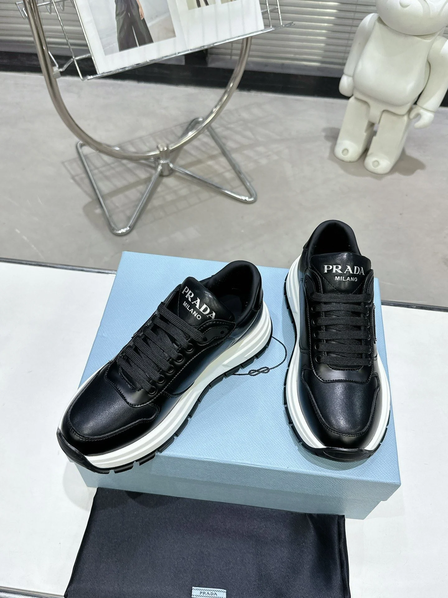Prada Low Shoes Stylish 34391