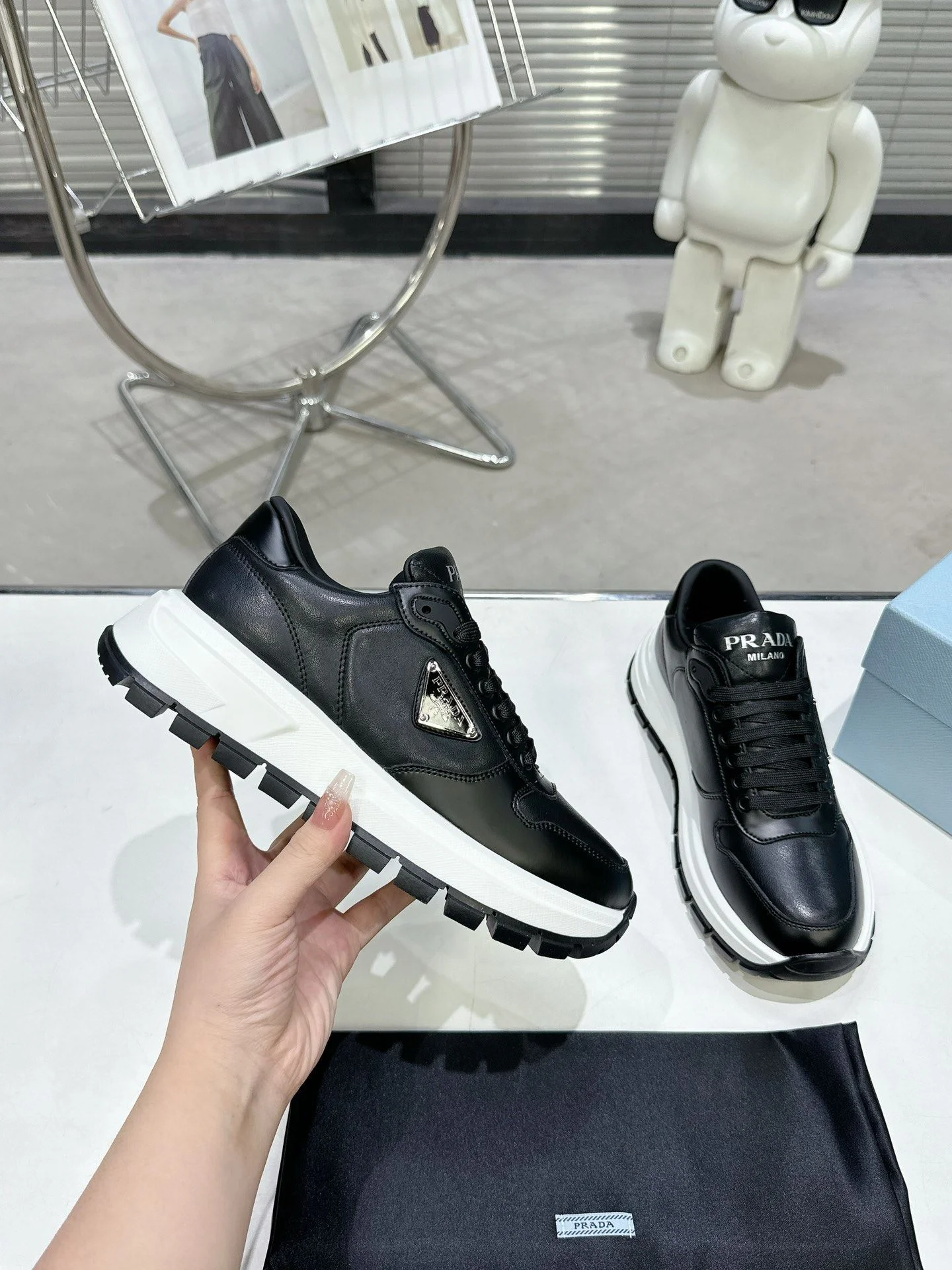 Prada Low Shoes Stylish 34391