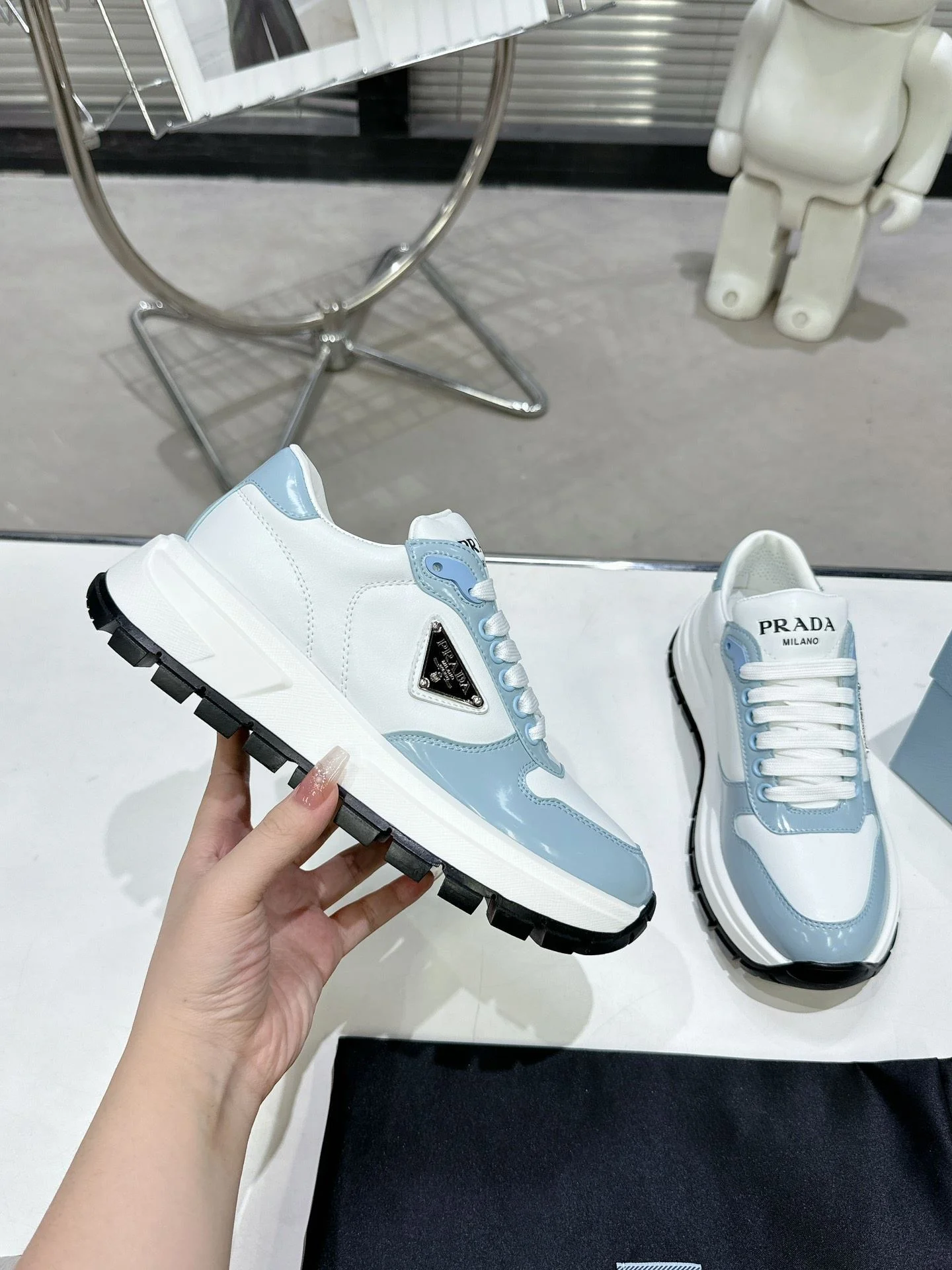 Prada Low Shoes Durable 34360