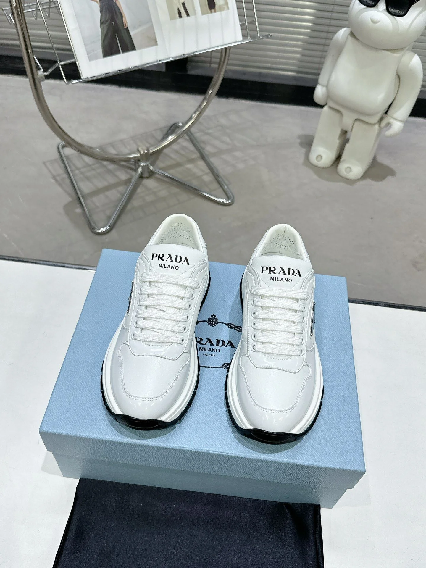 Prada Low Shoes UrbanStyle 34358