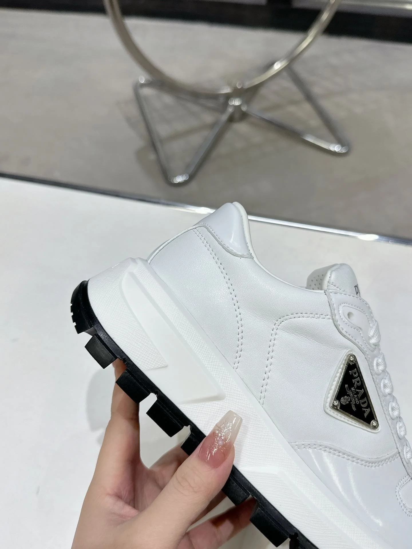 Prada Low Shoes UrbanStyle 34358