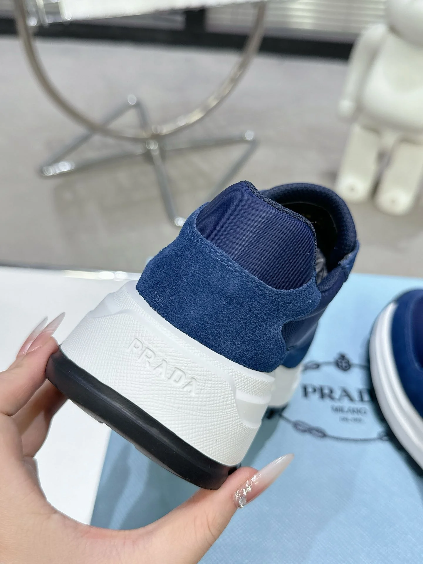 NewStyle Prada Low Shoes 34355