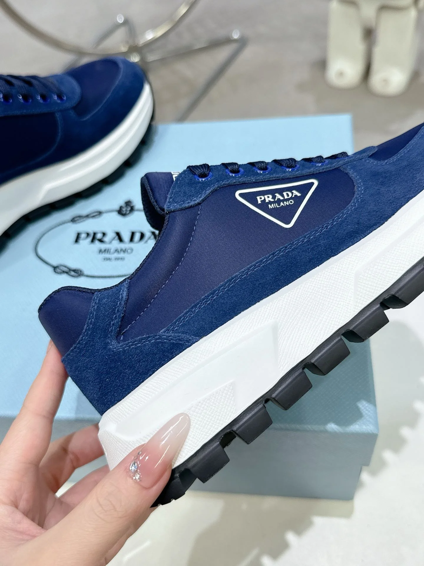 NewStyle Prada Low Shoes 34355