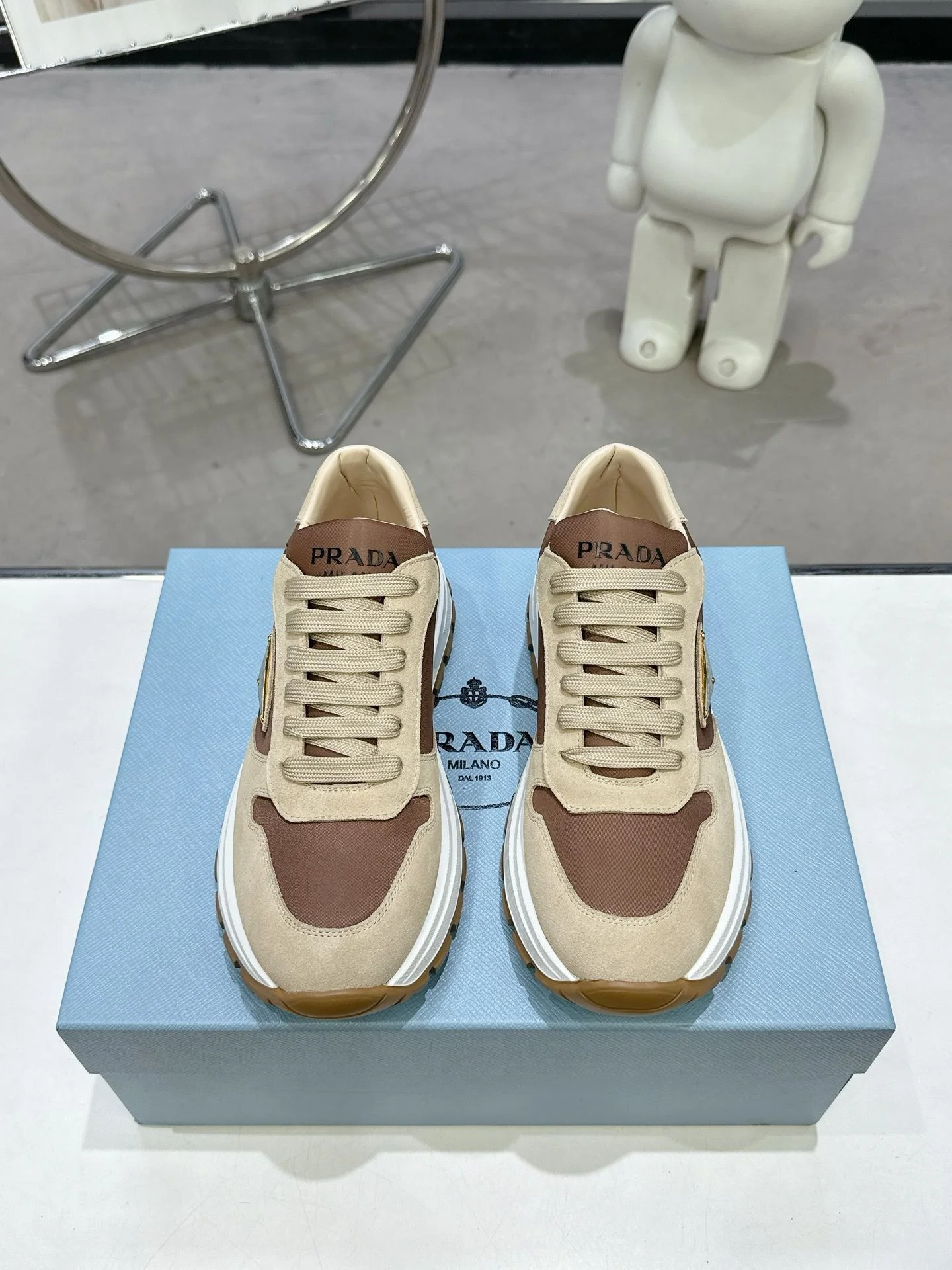 Premium Prada Low Shoes 34351