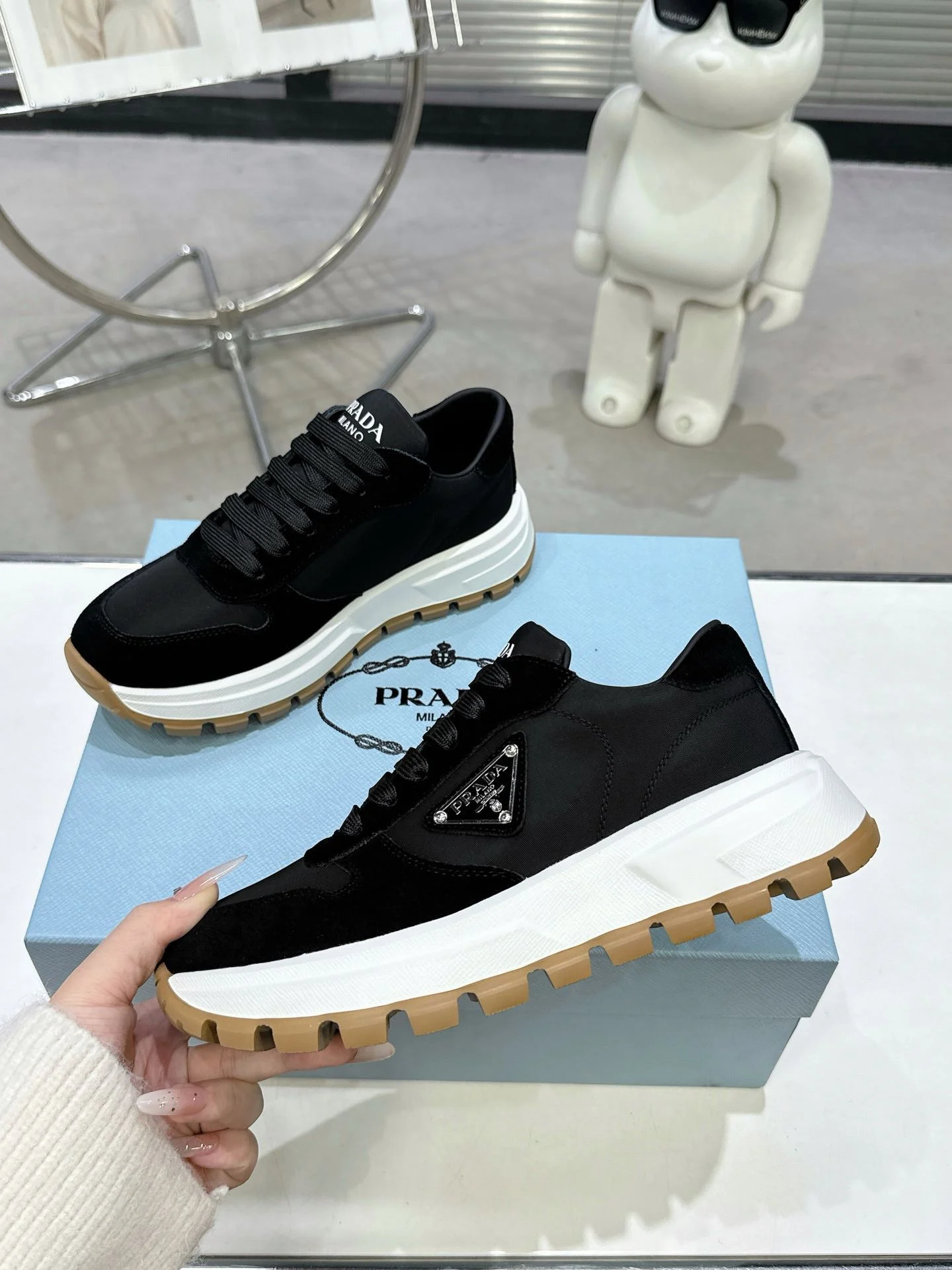 Prada Low Shoes Premium 34343