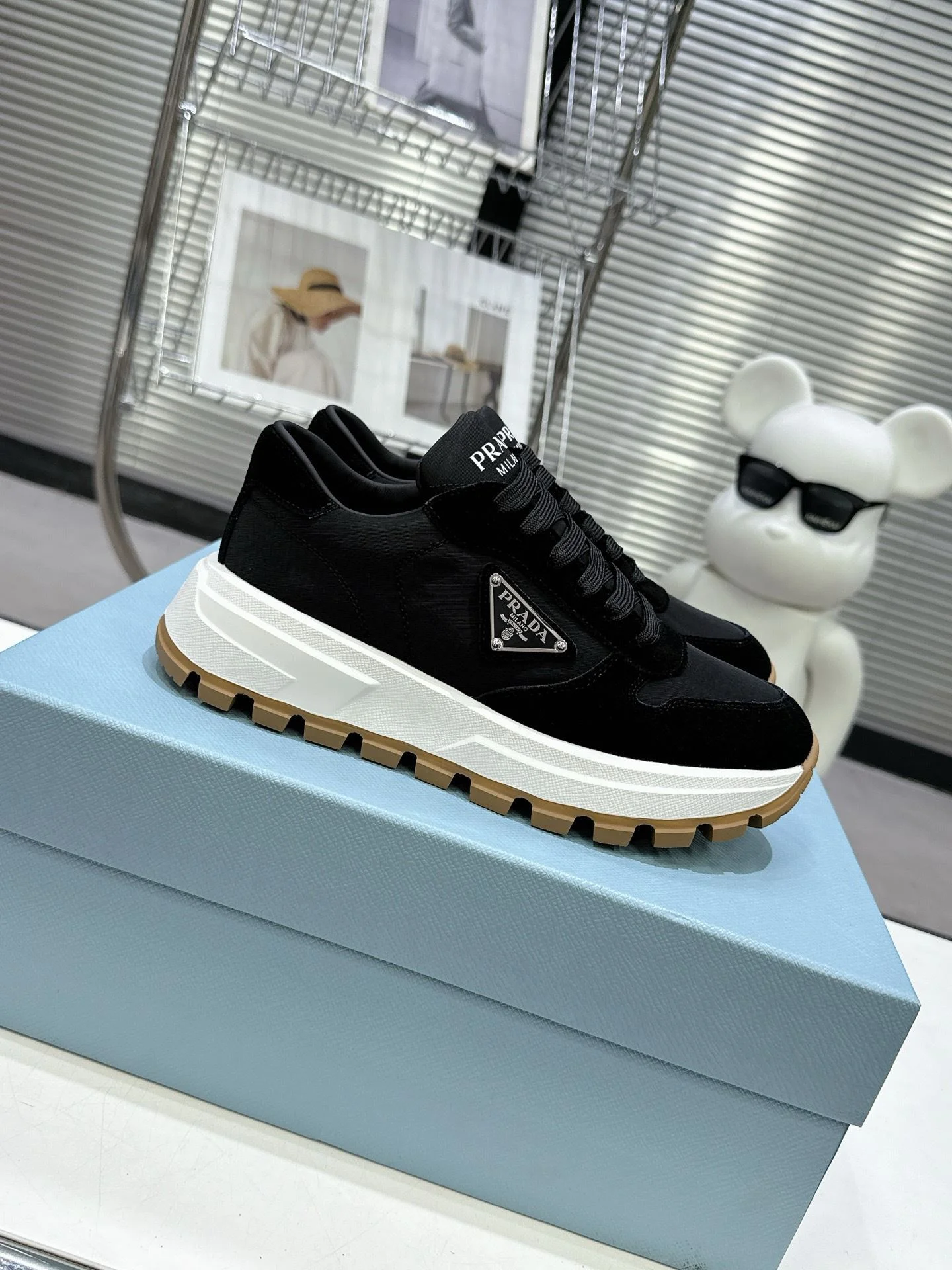 Prada Low Shoes Premium 34343