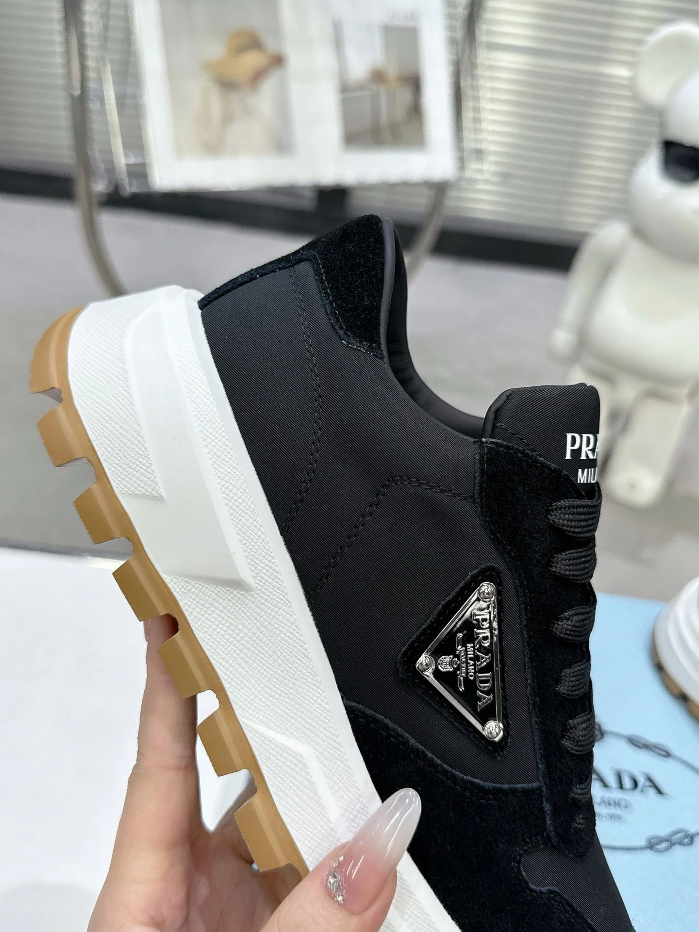 Prada Low Shoes Premium 34343