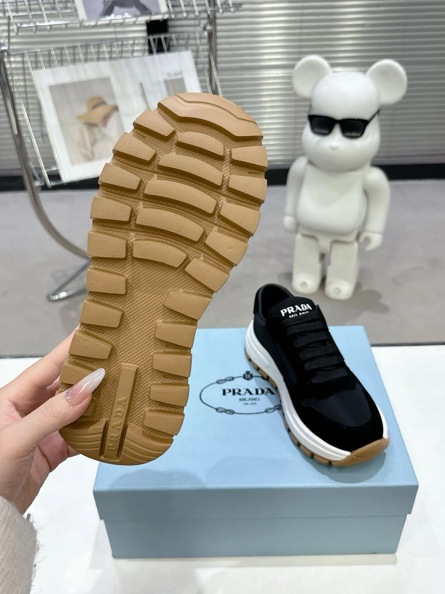 Prada Low Shoes Premium 34343