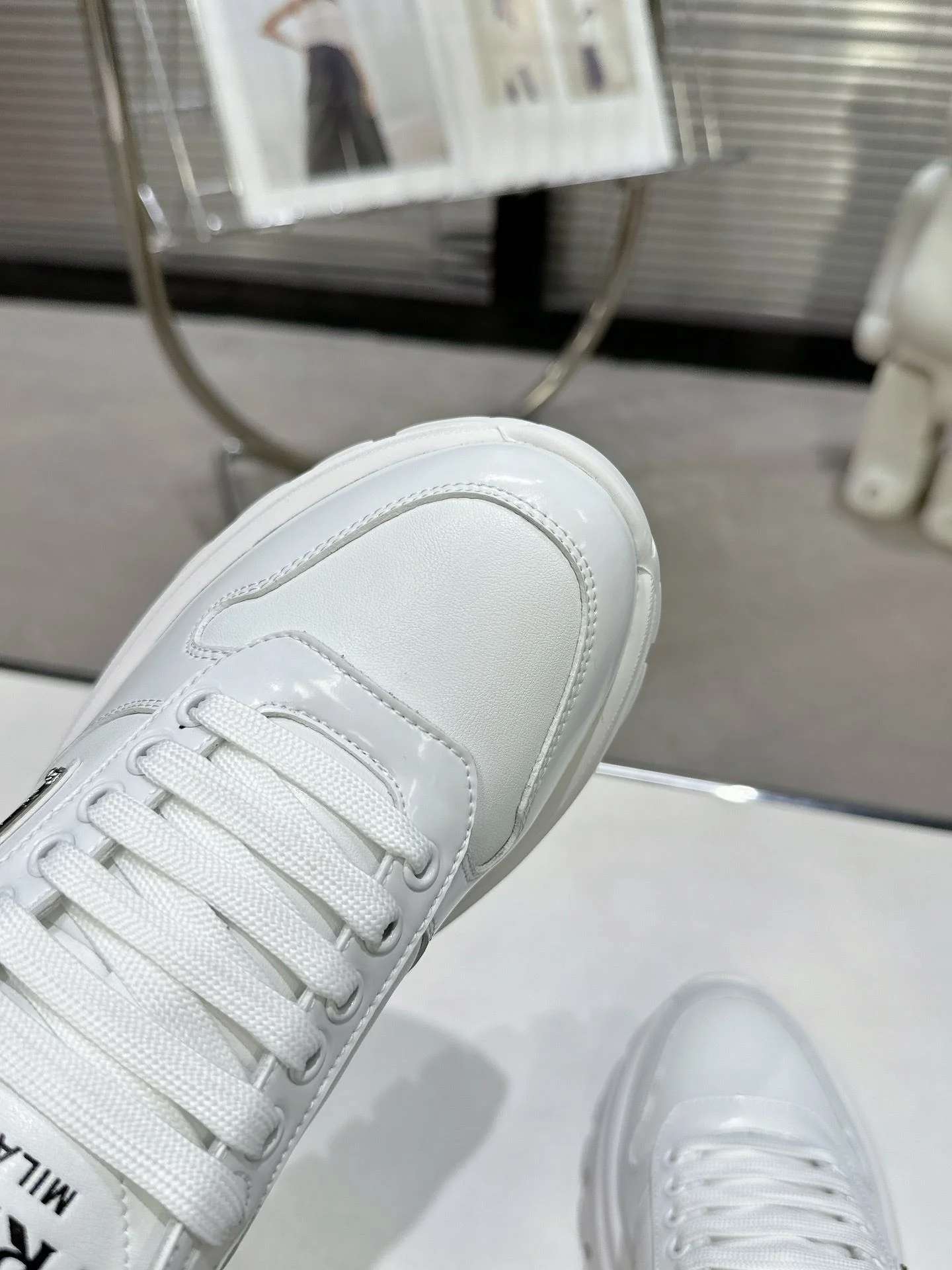 Prada Low Shoes Trendy 34325