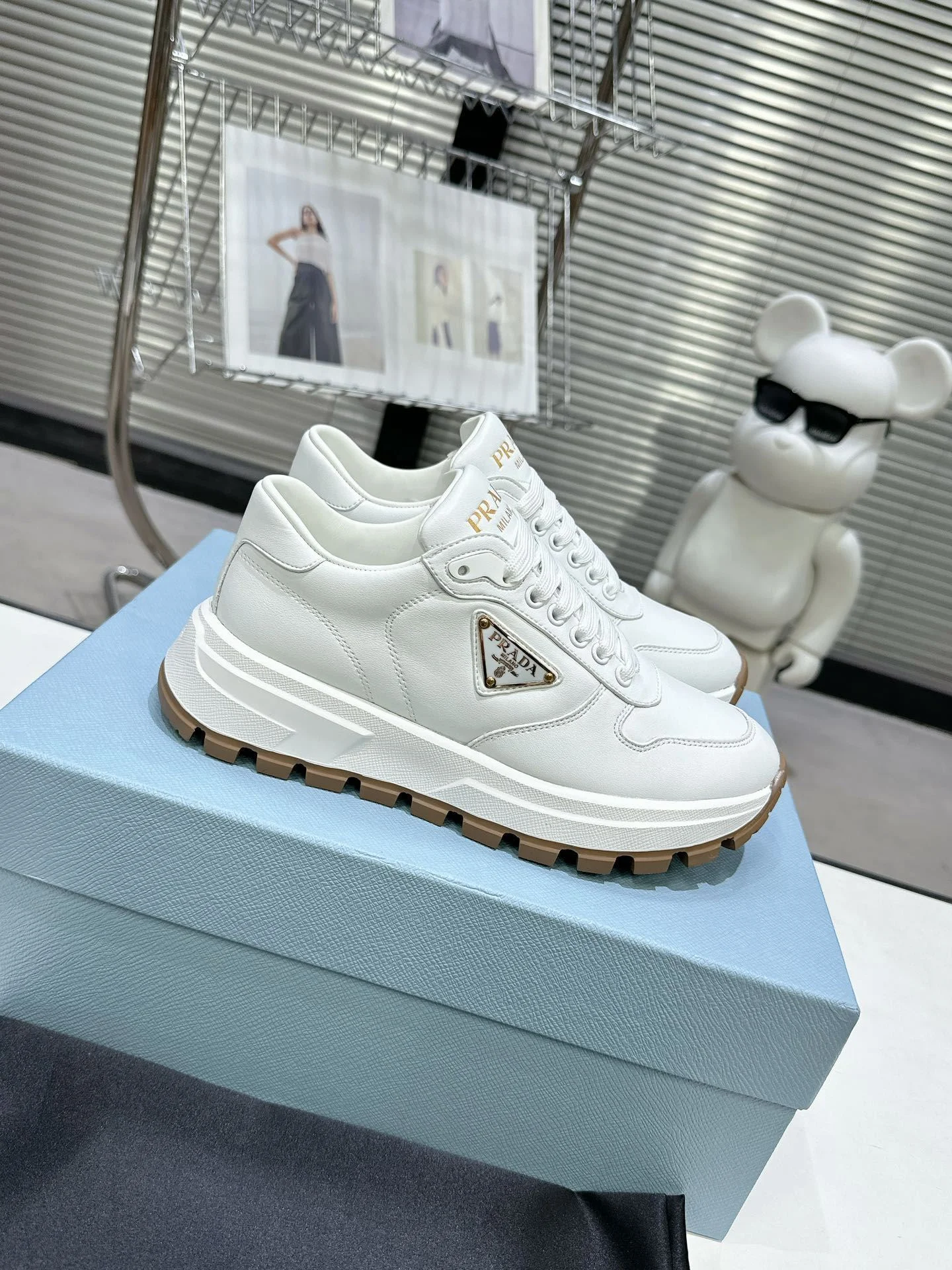 Prada Low Shoes Resilient 34344
