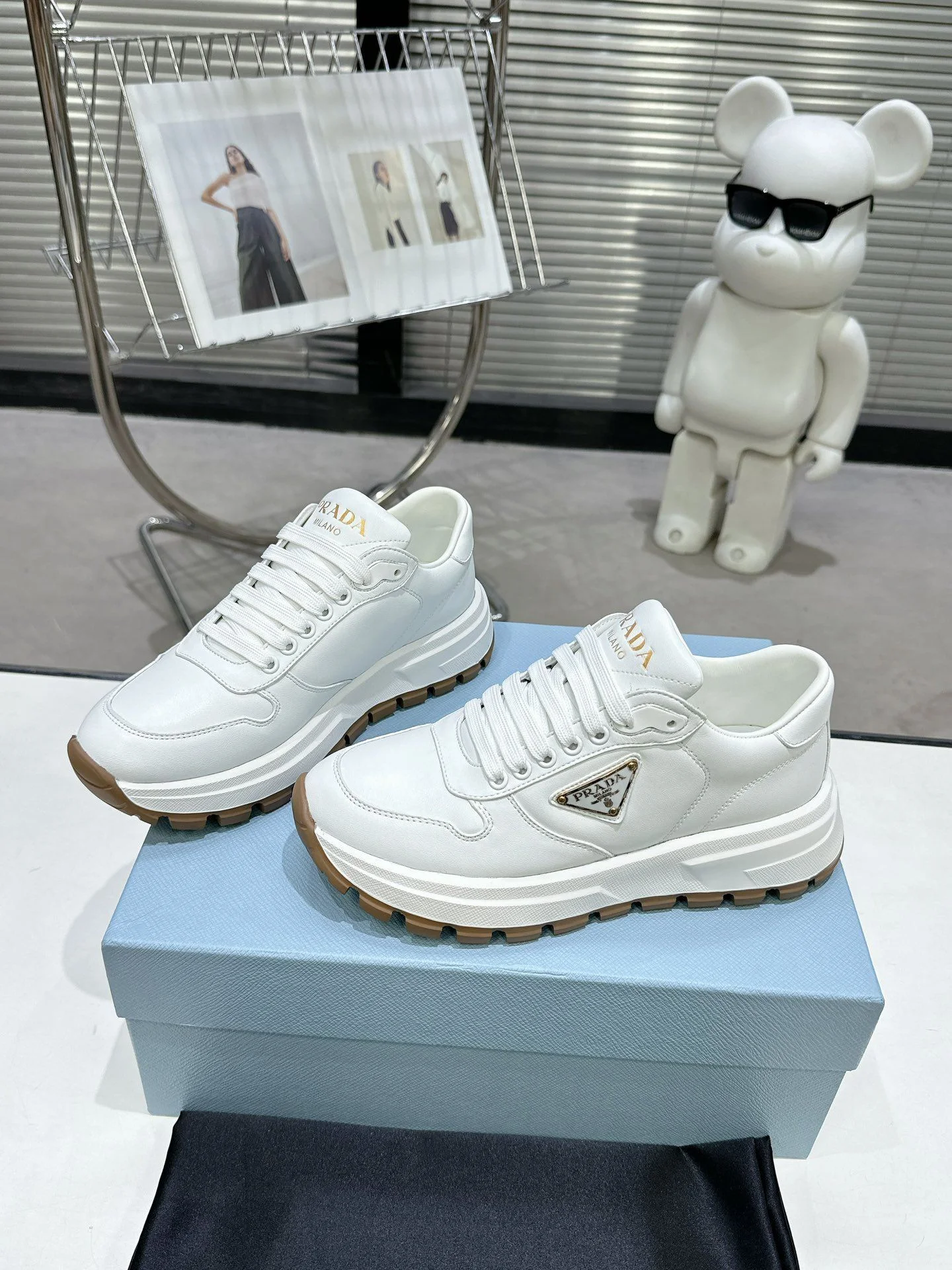Prada Low Shoes Resilient 34344