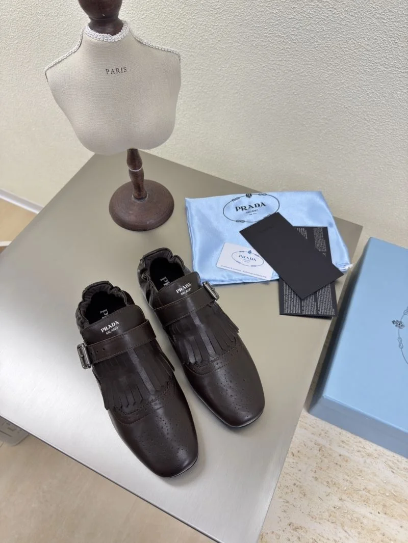 Popular Prada Low Shoes 35135