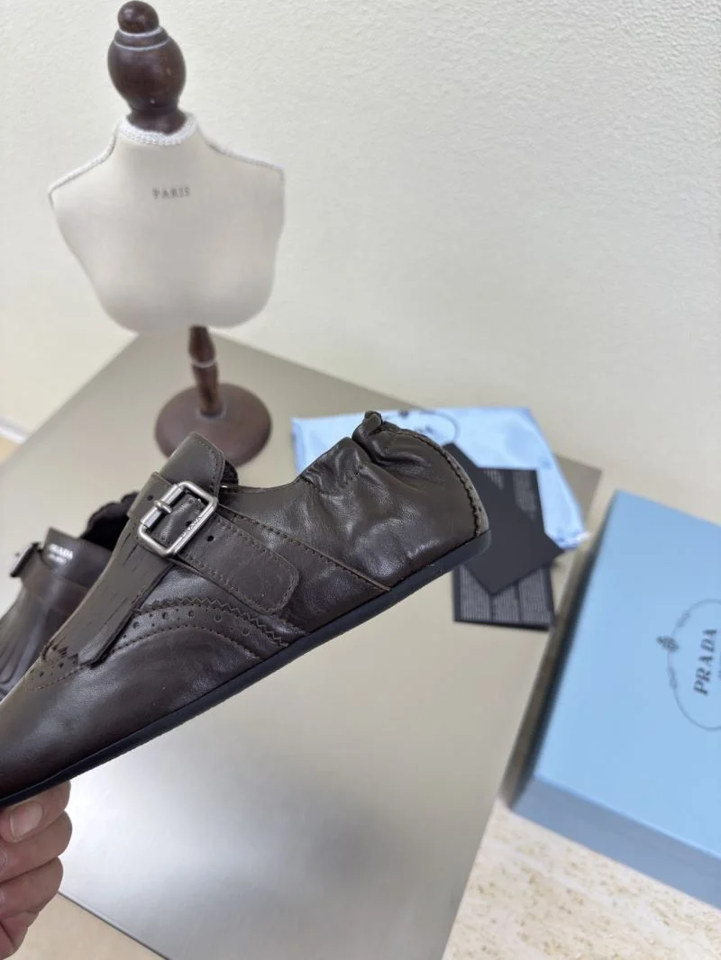 Popular Prada Low Shoes 35135