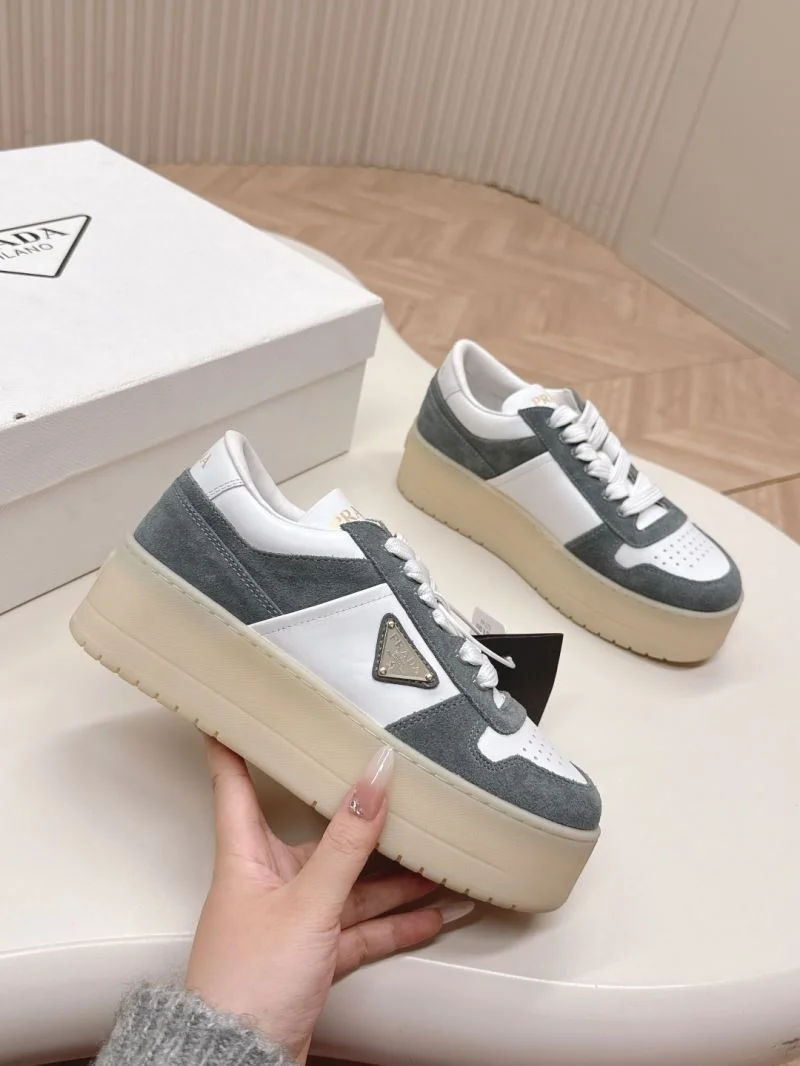 Prada Low Shoes SmoothTexture 35127