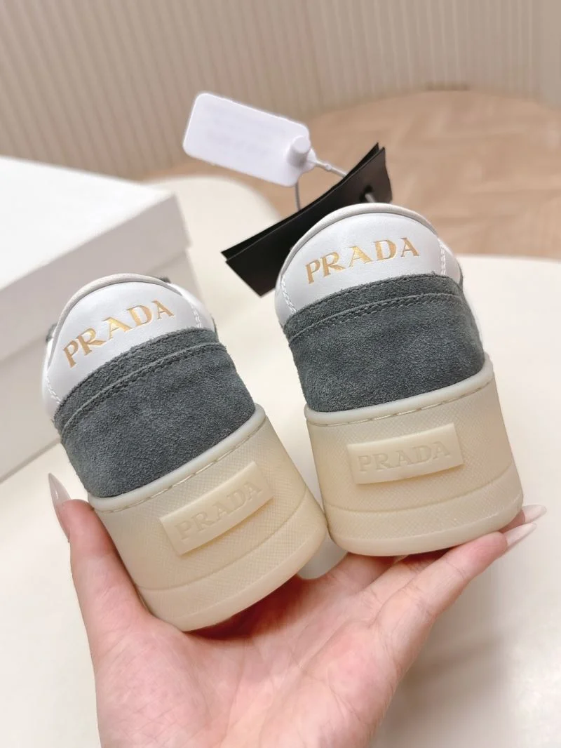 Prada Low Shoes SmoothTexture 35127