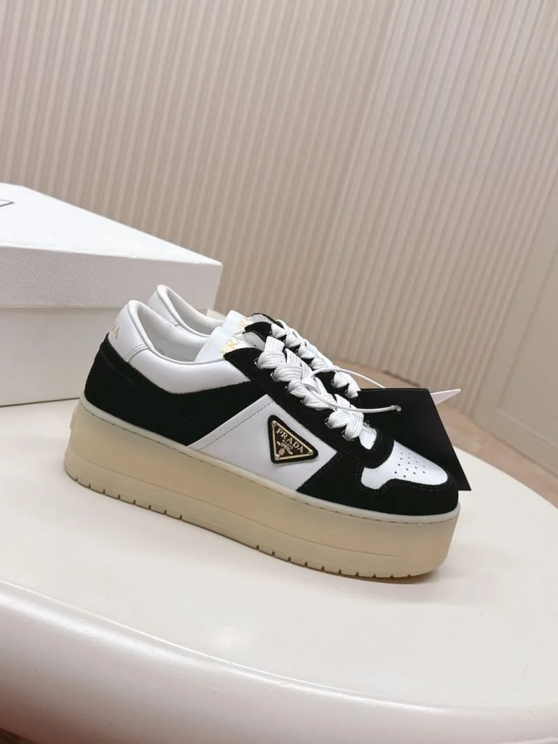 SunProtective Prada Low Shoes 35124