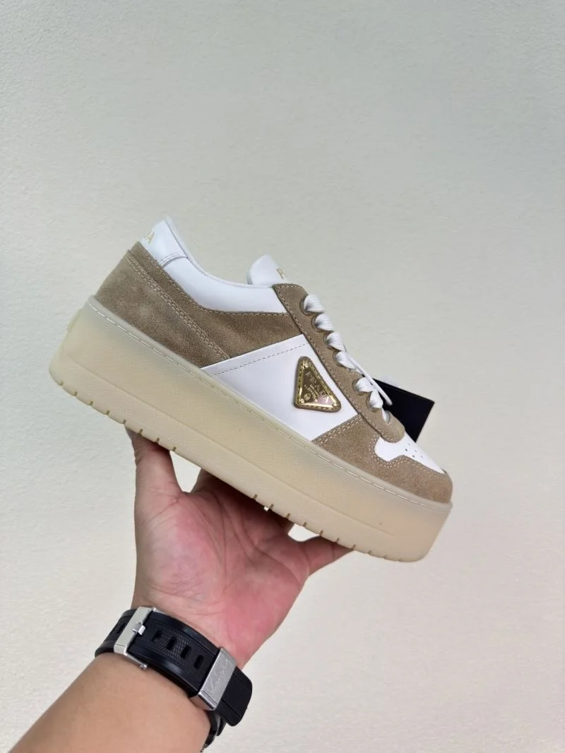 Breathable Prada Low Shoes 35104