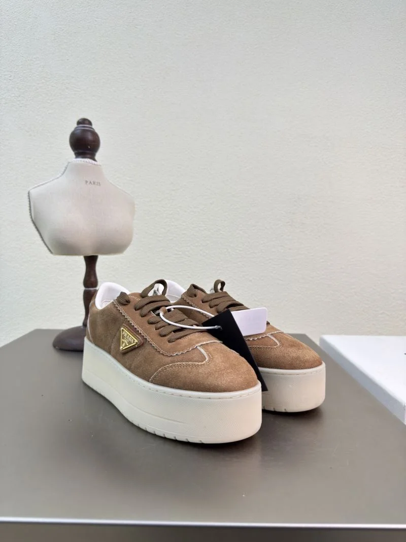 Colorful Prada Low Shoes 35102
