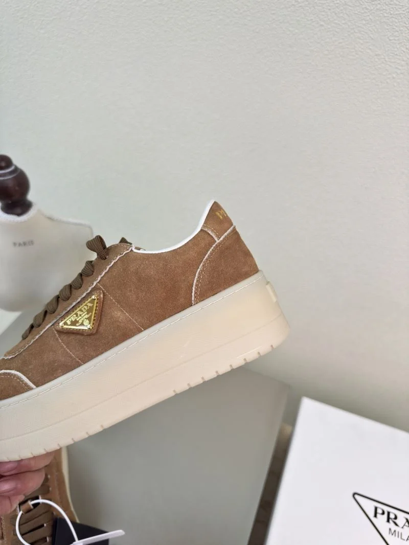 Colorful Prada Low Shoes 35102