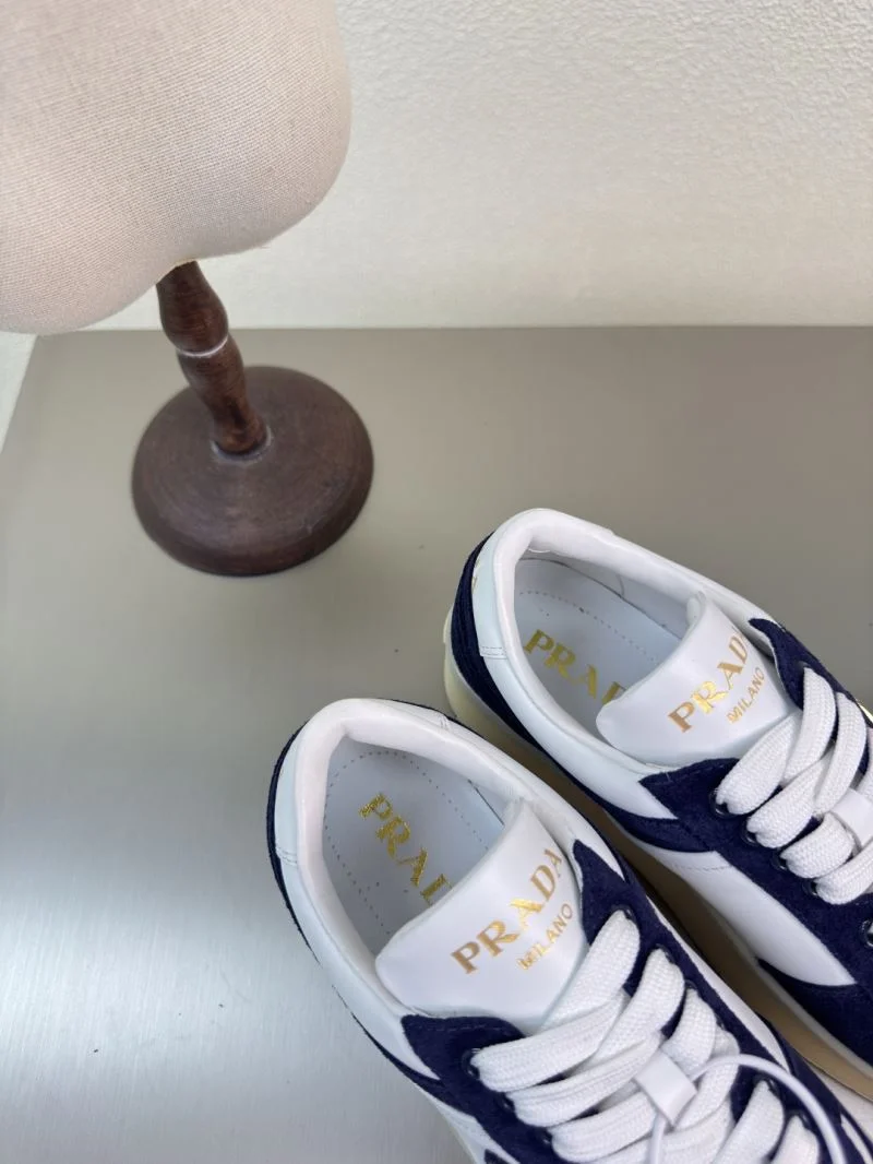 Prada Low Shoes RelaxedFit 35123