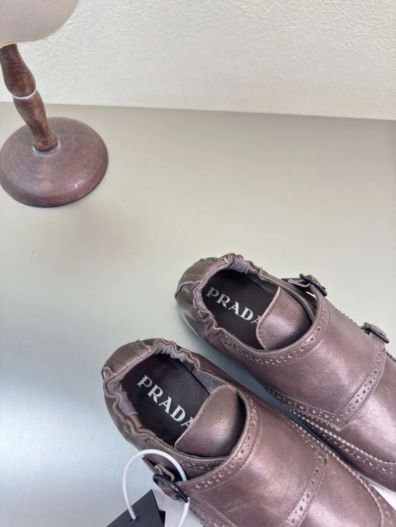 Prada Low Shoes Resilient 35105