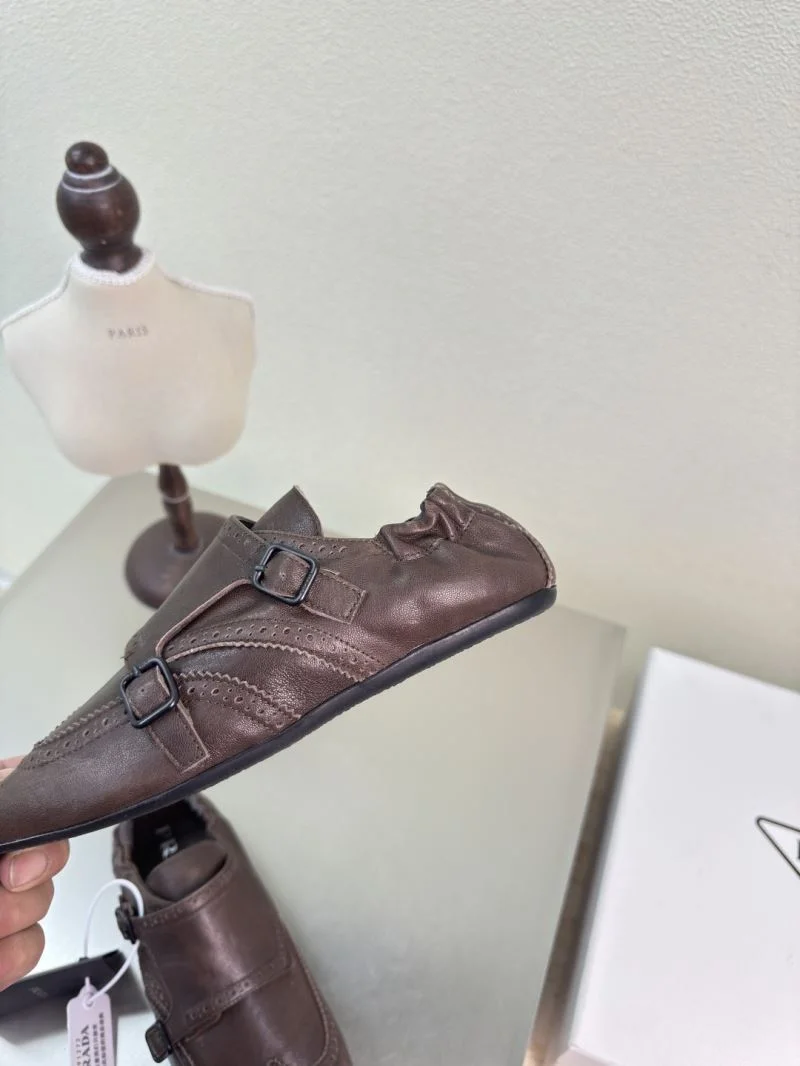 Prada Low Shoes Resilient 35105
