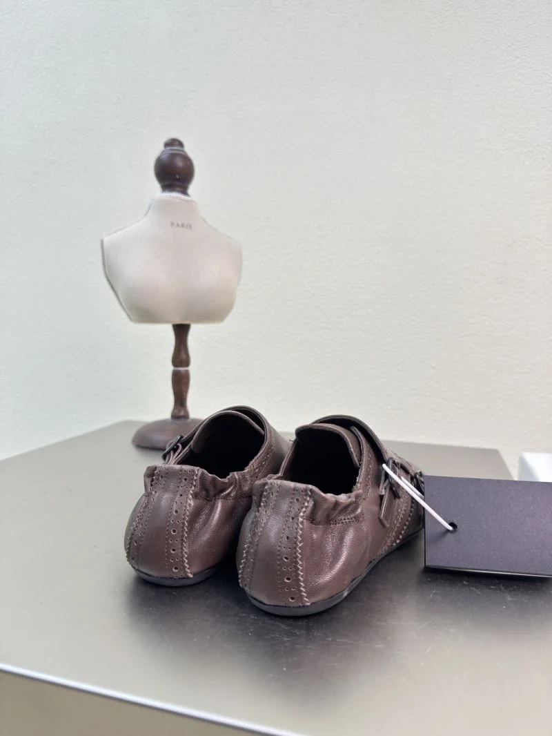 Prada Low Shoes Resilient 35105