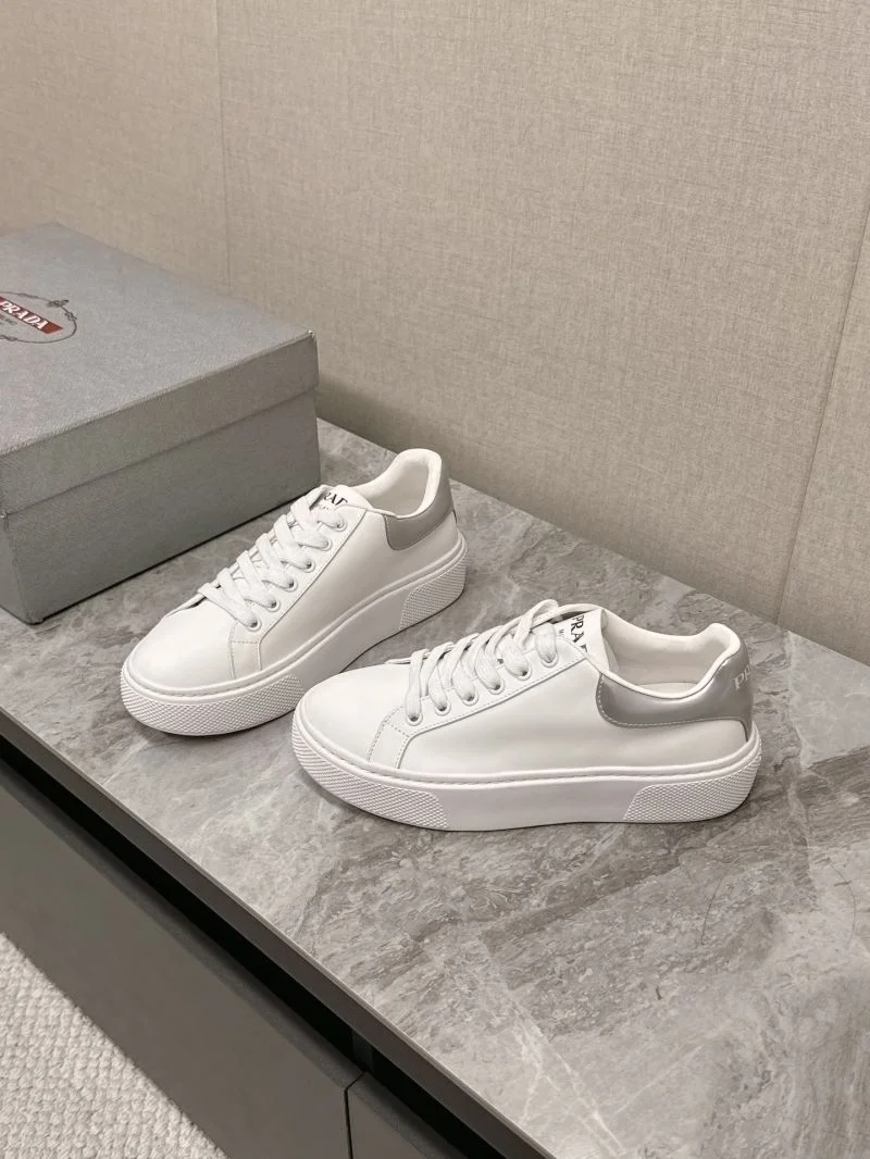Affordable Prada Low Shoes 35094