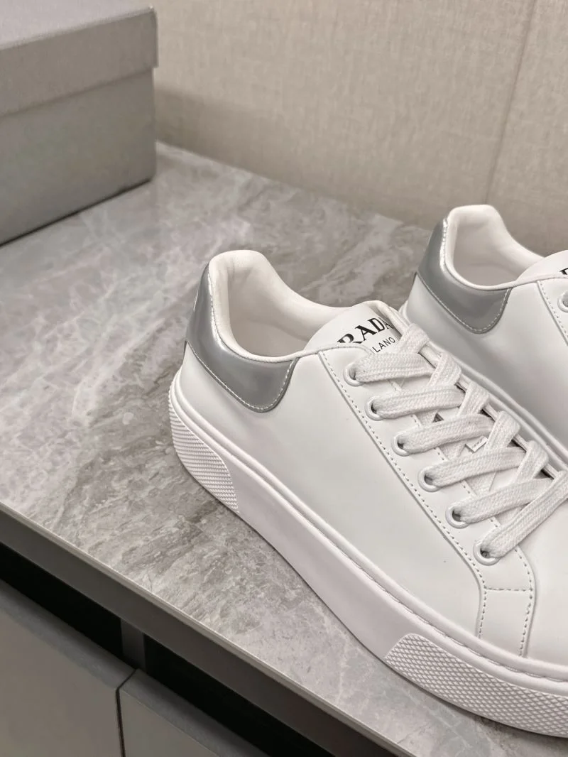 Affordable Prada Low Shoes 35094
