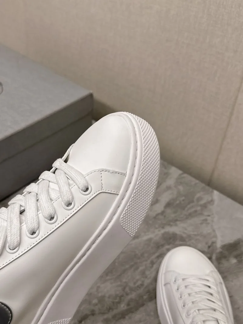 Affordable Prada Low Shoes 35094
