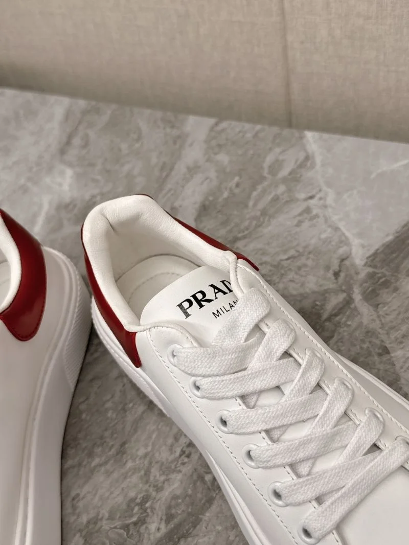 Prada Low Shoes Timeless 35092