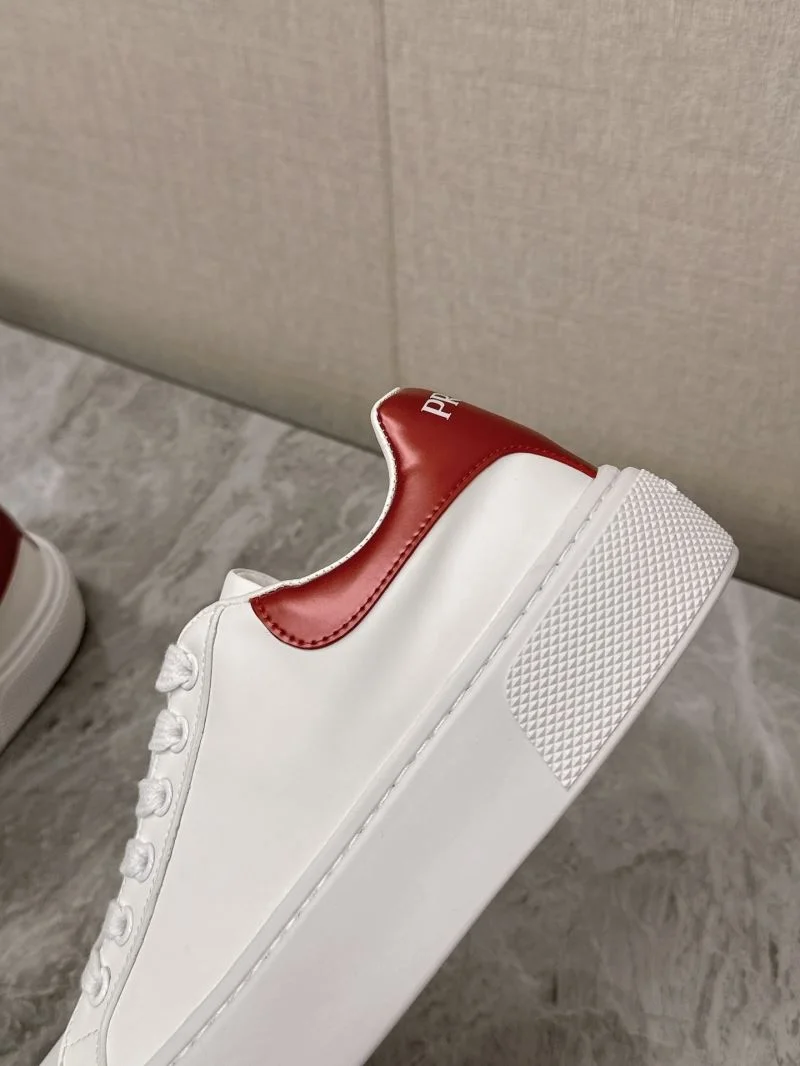 Prada Low Shoes Timeless 35092