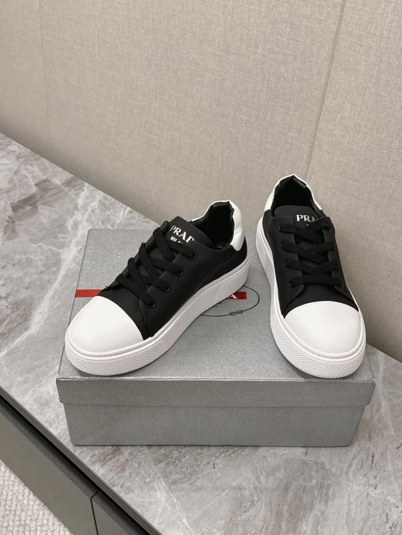 Prada Low Shoes Sustainable 35091