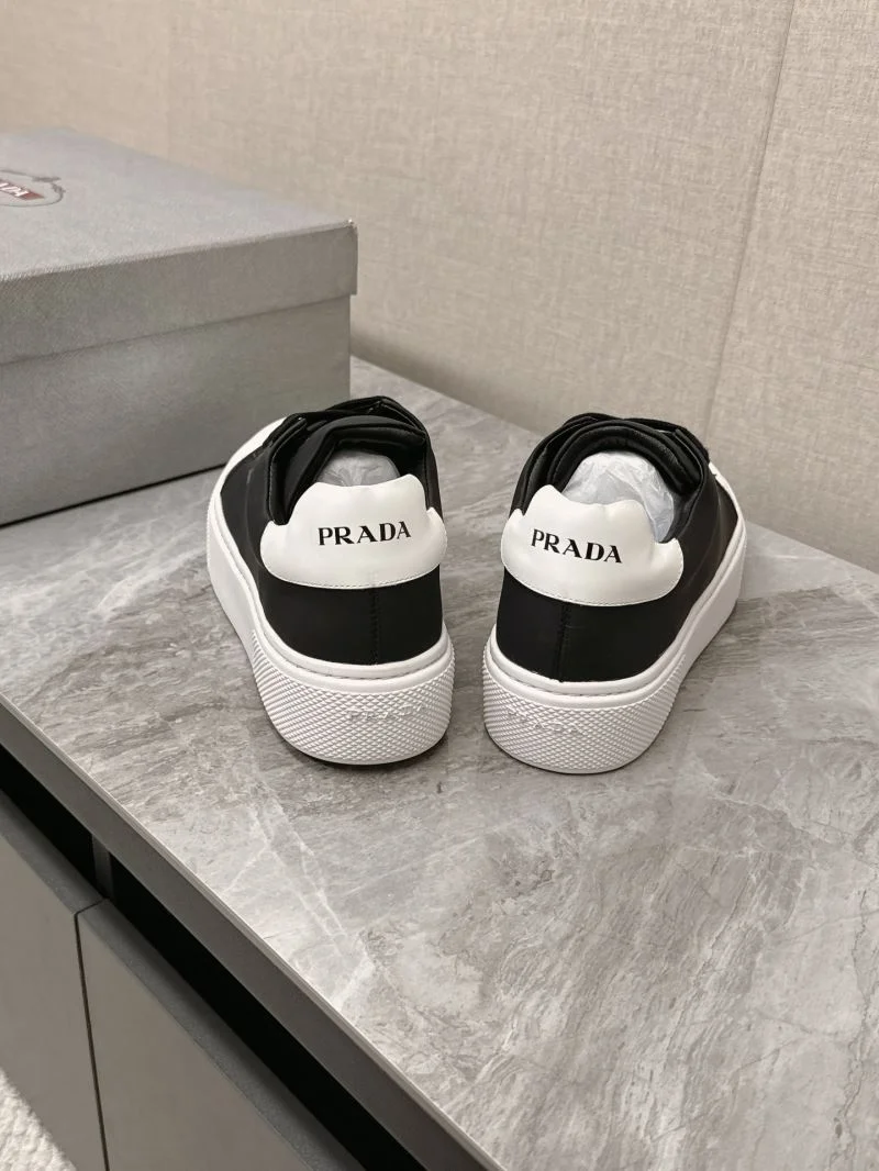 Prada Low Shoes Sustainable 35091